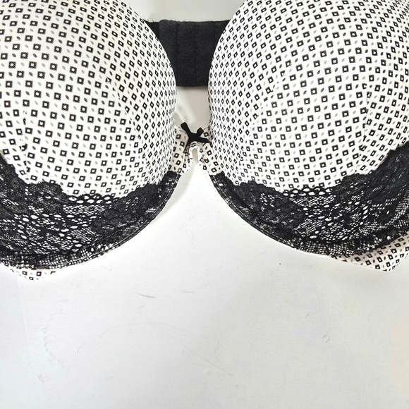 Cacique Smooth Boost Plunge Bra 42C White Black Polka Dot Lace Trim Underwire - Picture 3 of 8